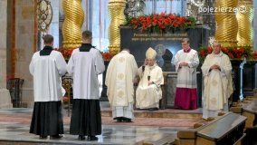 „Narodzenie Jezusa jest wydarzeniem, od którego historia nie może uciec” - zdjęcie 21