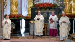 „Narodzenie Jezusa jest wydarzeniem, od którego historia nie może uciec” - zdjęcie 16