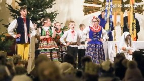 Dzieci z Budzynia oczarowały barcińskich parafian - zdjęcie 10