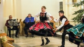 Dzieci z Budzynia oczarowały barcińskich parafian - zdjęcie 4