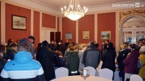 Pałac w Czerniejewie ożył tej nocy...  - zdjęcie 21