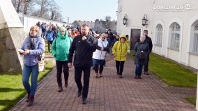 Turyści oczarowani pałacem w Zakrzewie! - zdjęcie 13