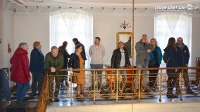 Tajemniczy pałac Zakrzewo ponownie wypełnił się turystami - zdjęcie 49