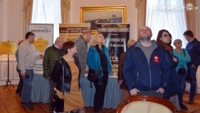 Tajemniczy pałac Zakrzewo ponownie wypełnił się turystami - zdjęcie 47