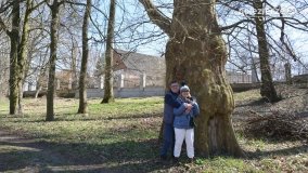 Tajemniczy pałac Zakrzewo ponownie wypełnił się turystami - zdjęcie 33