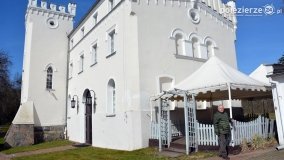 Tajemniczy pałac Zakrzewo ponownie wypełnił się turystami - zdjęcie 9