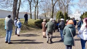 Tajemniczy pałac Zakrzewo ponownie wypełnił się turystami - zdjęcie 2