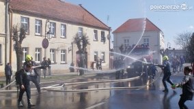 „Pochód z Niedźwiedziem” w Czerniejewie - zdjęcie 80