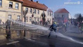 „Pochód z Niedźwiedziem” w Czerniejewie - zdjęcie 78