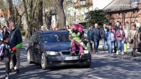 „Pochód z Niedźwiedziem” w Czerniejewie - zdjęcie 72