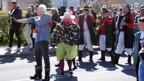 „Pochód z Niedźwiedziem” w Czerniejewie - zdjęcie 54
