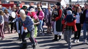 „Pochód z Niedźwiedziem” w Czerniejewie - zdjęcie 49