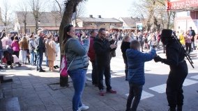 „Pochód z Niedźwiedziem” w Czerniejewie - zdjęcie 27