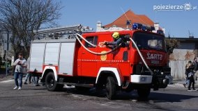 „Pochód z Niedźwiedziem” w Czerniejewie - zdjęcie 16