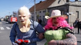 „Pochód z Niedźwiedziem” w Czerniejewie - zdjęcie 14