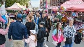 Jarmark Świętowojciechowy odwiedzają tłumy gnieźnian i turystów - zdjęcie 135