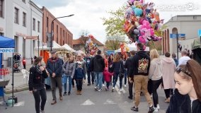 Jarmark Świętowojciechowy odwiedzają tłumy gnieźnian i turystów - zdjęcie 84