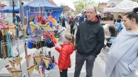 Jarmark Świętowojciechowy odwiedzają tłumy gnieźnian i turystów - zdjęcie 81
