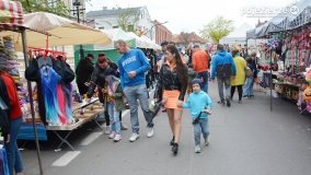 Jarmark Świętowojciechowy odwiedzają tłumy gnieźnian i turystów - zdjęcie 77