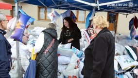 Jarmark Świętowojciechowy odwiedzają tłumy gnieźnian i turystów - zdjęcie 63