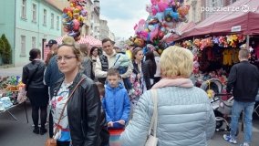 Jarmark Świętowojciechowy odwiedzają tłumy gnieźnian i turystów - zdjęcie 32