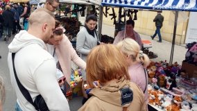 Jarmark Świętowojciechowy odwiedzają tłumy gnieźnian i turystów - zdjęcie 30