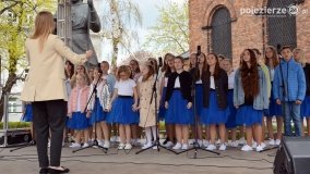 Jarmark Świętowojciechowy odwiedzają tłumy gnieźnian i turystów - zdjęcie 8