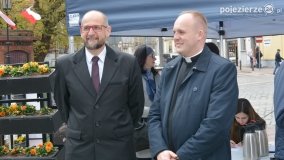 Jarmark Świętowojciechowy odwiedzają tłumy gnieźnian i turystów - zdjęcie 7