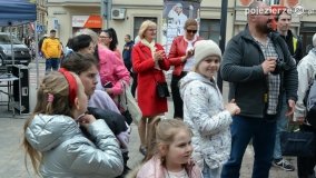 Jarmark Świętowojciechowy odwiedzają tłumy gnieźnian i turystów - zdjęcie 4