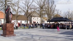 W Rogoźnie odsłonięto pomnik króla Przemysła II - zdjęcie 37