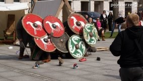 W Rogoźnie odsłonięto pomnik króla Przemysła II - zdjęcie 31