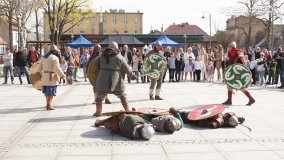 W Rogoźnie odsłonięto pomnik króla Przemysła II - zdjęcie 16