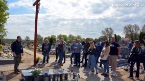 Zwiedzali Popowo Ignacewo śladami braci Saskowskich - zdjęcie 22