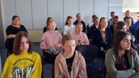 Karol Soberski opowiadał o historii regionu w szkole w Zdziechowie - zdjęcie 17