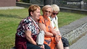 Seniorzy z Poznania zwiedzali Niechanowo - zdjęcie 42