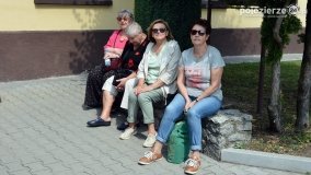 Seniorzy z Poznania zwiedzali Niechanowo - zdjęcie 40