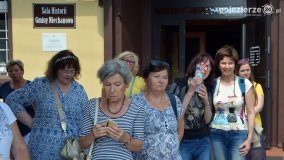 Seniorzy z Poznania zwiedzali Niechanowo - zdjęcie 39