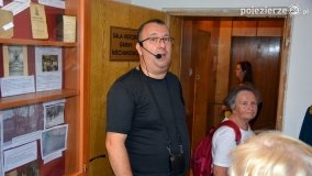 Seniorzy z Poznania zwiedzali Niechanowo - zdjęcie 35