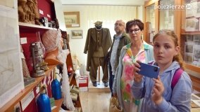 Poznali sekrety kościoła i pałacu w Niechanowie - zdjęcie 50