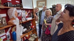 Poznali sekrety kościoła i pałacu w Niechanowie - zdjęcie 49