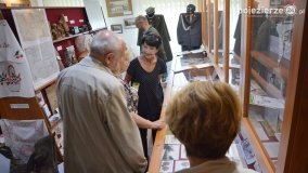 Poznali sekrety kościoła i pałacu w Niechanowie - zdjęcie 47