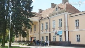 Poznali sekrety kościoła i pałacu w Niechanowie - zdjęcie 29