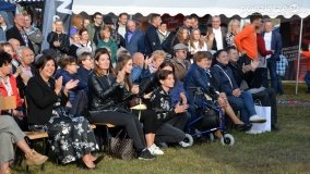 Obfite Dożynki Gminy Gniezno! Obfite artystycznie i kulinarnie! - zdjęcie 58