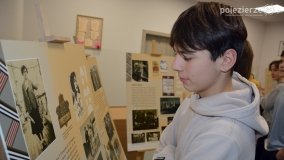 Unikatowa wystawa o Stanisławie Walasiewicz w bibliotece w Zdziechowie! - zdjęcie 28