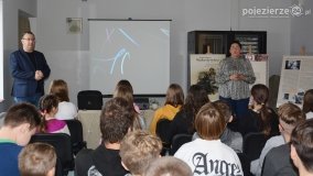 Unikatowa wystawa o Stanisławie Walasiewicz w bibliotece w Zdziechowie! - zdjęcie 23