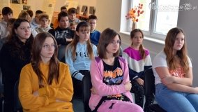 Unikatowa wystawa o Stanisławie Walasiewicz w bibliotece w Zdziechowie! - zdjęcie 19