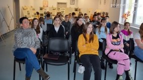 Unikatowa wystawa o Stanisławie Walasiewicz w bibliotece w Zdziechowie! - zdjęcie 17