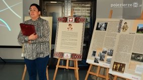 Unikatowa wystawa o Stanisławie Walasiewicz w bibliotece w Zdziechowie! - zdjęcie 9