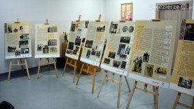 Unikatowa wystawa o Stanisławie Walasiewicz w bibliotece w Zdziechowie! - zdjęcie 3