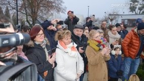 Gwiazdy filmowe zawitały do Barcina i odsłoniły Barcie - zdjęcie 15